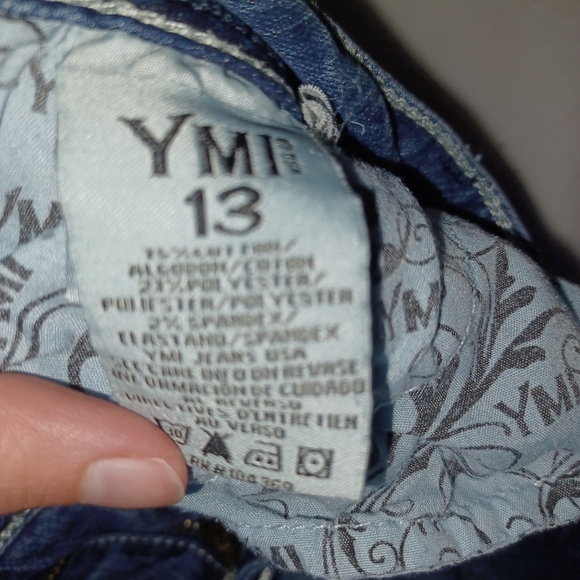 Jeans - Picture 4 of 4